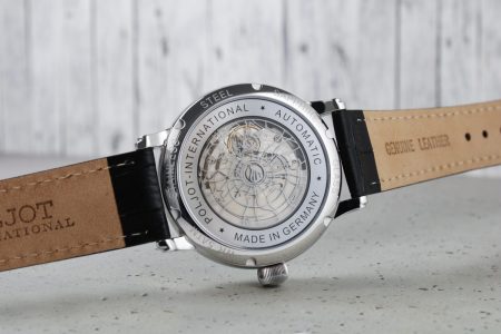 Jaros_Open_Heart_38NH_4280813_schwarz_back_01