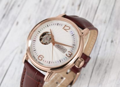 Jaros_Open_Heart_38NH_4286811_rosegold_lifestyle_01