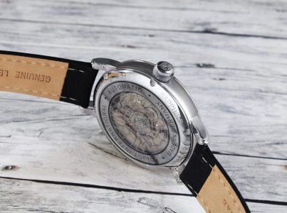 Jaros_Open_heart_back