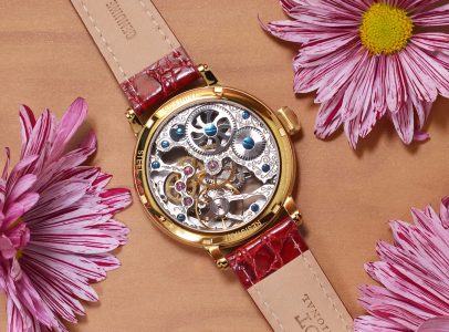 Nicolai Red_klein_back