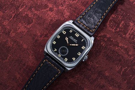 Vintag_27601000113-2-scaled